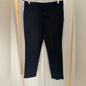 Banana Republic Jackson Fit Ankle
Length Pants. True Navy Size 8